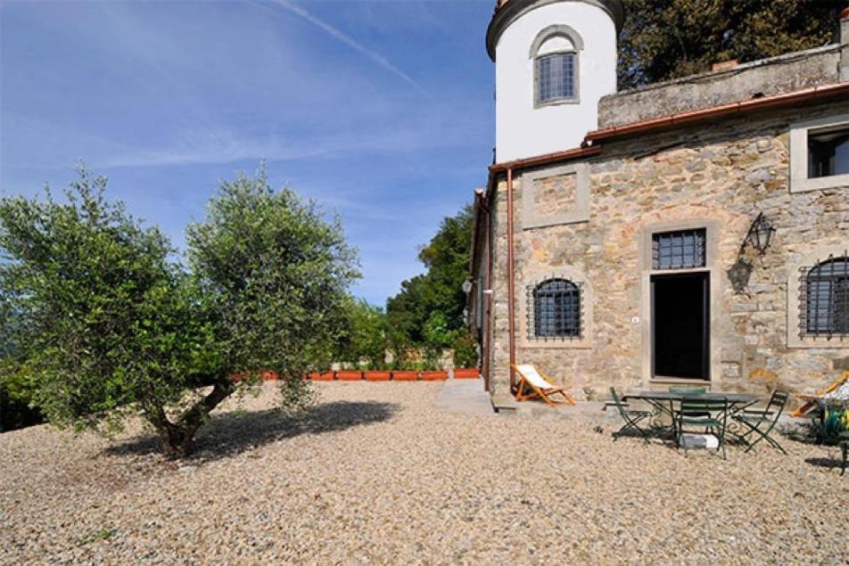 Villa Il Leccio ฟีเอโซเล ภายนอก รูปภาพ