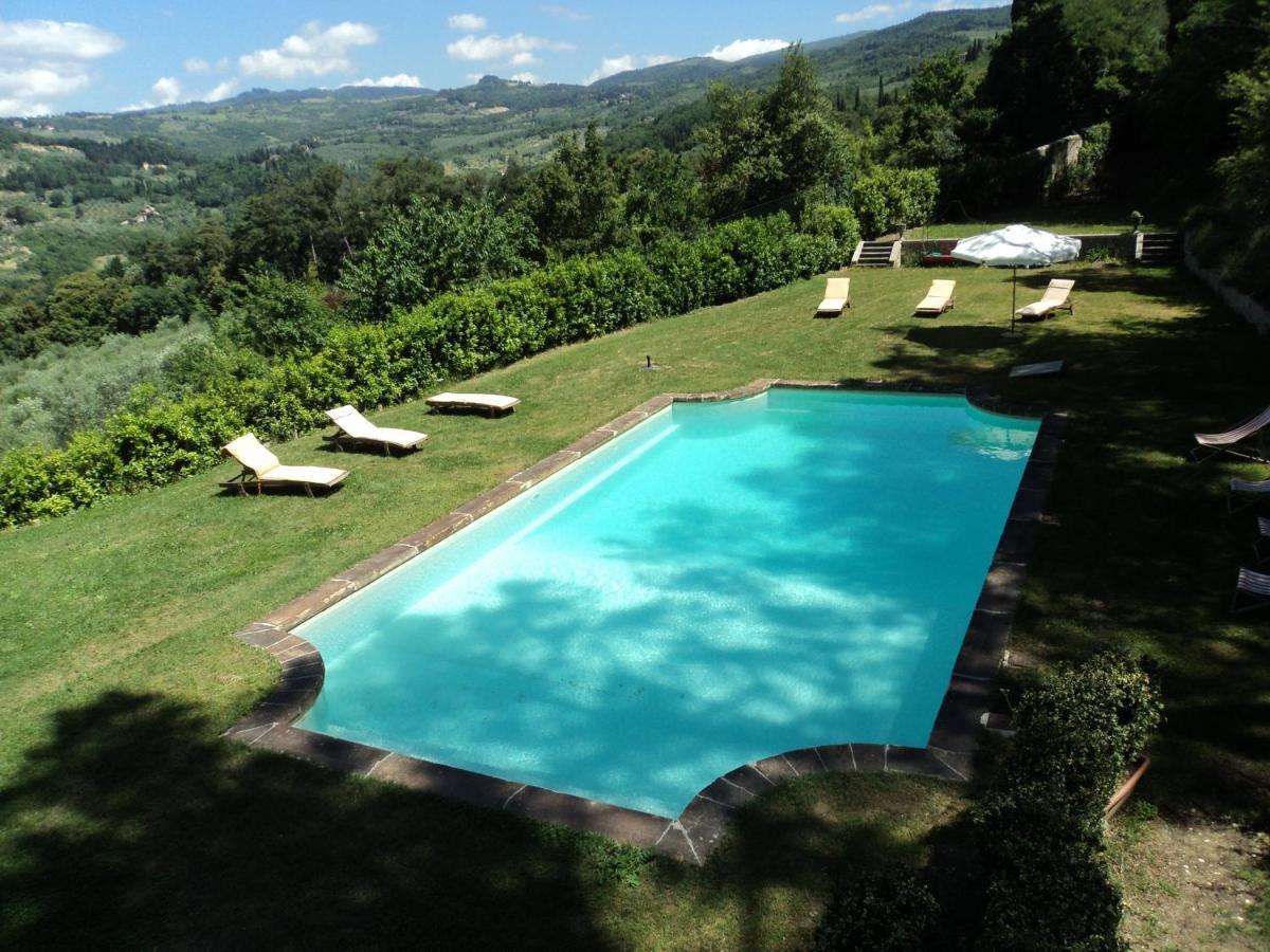 Villa Il Leccio ฟีเอโซเล ภายนอก รูปภาพ
